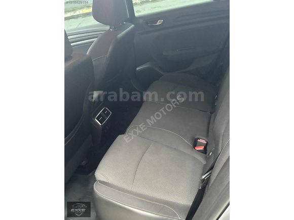 2023 RENAULT MEGANE 1.5 BLUCE DCİ TOUCH PAKET EMSALSİZ