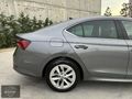 2023 SKODA OCTAVİA 1.5 E-TECH PREMİUM EMSALSİZ