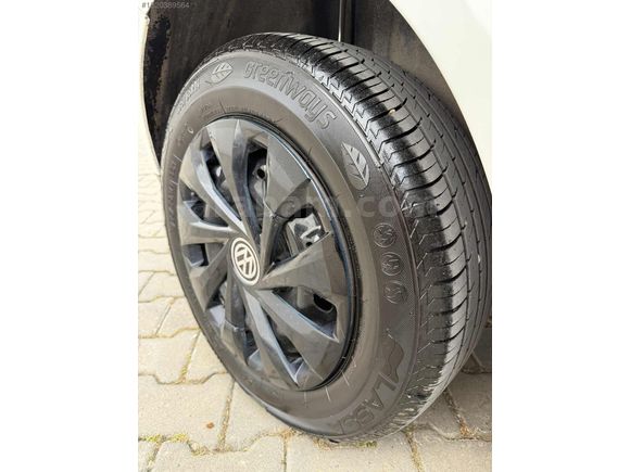 VOLSWAGEN POLO HATASIZ DEĞİŞENSİZ BASIC LİNE 1.4