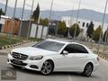 MERCEDES - BENZ E 180 ELİTE SIFIR AYARINDA BOYASIZ