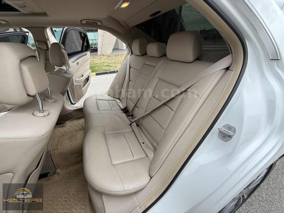 MERCEDES - BENZ E 180 ELİTE SIFIR AYARINDA BOYASIZ