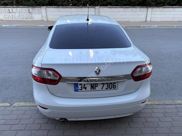 CENTER CAR'DAN SATILIK 2015 FLUENCE DÜŞÜK KM MASRAFSIZ
