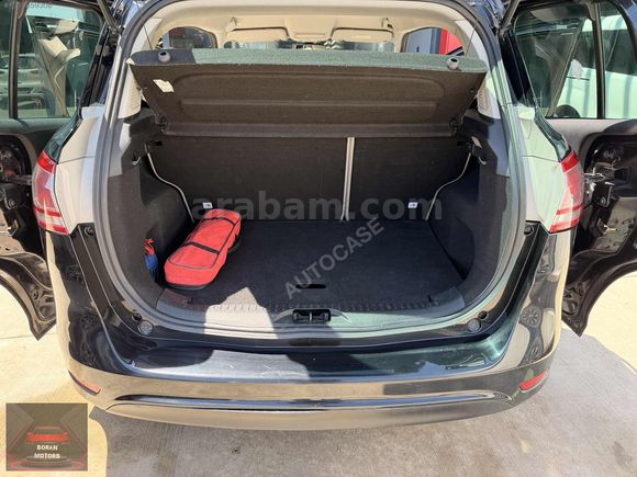 FORD BMAX TEMİZ AİLE ARACI OTOMOBİL