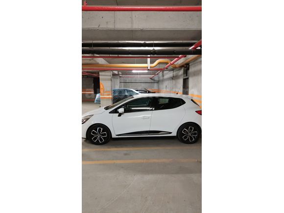SAHİBİNDEN TEMİZ 99 BİN KM DE OTOMATİK CLİO 