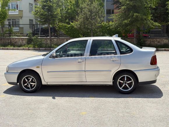 Sahibinden Volkswagen Polo 1.6 2000 Model