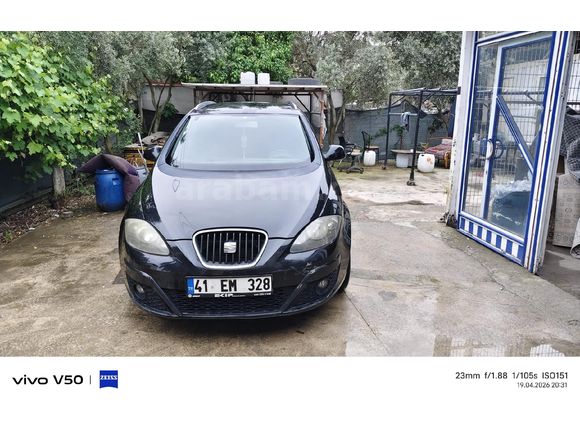 Sahibinden temiz,bakımları yeni yapılmış kazasız, boyasız tramersiz,Seat Altea 1.6 TDI Style XL 2011 Model Siyah