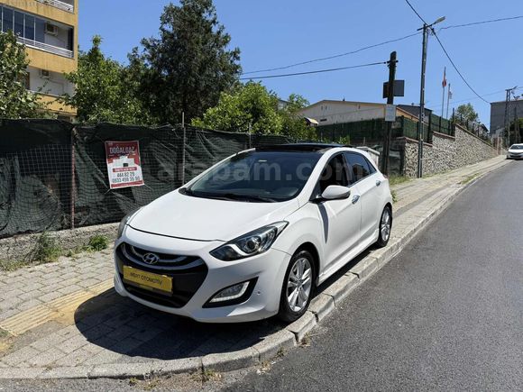 CAM TAVAN OTOMATİK VİTES i30