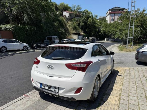 CAM TAVAN OTOMATİK VİTES i30