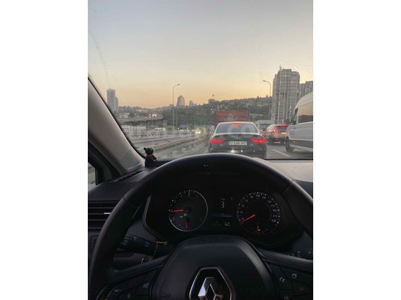 Sahibinden Renault Clio 1.0 SCe Joy 2021 Model 