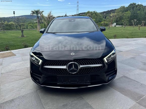 MERCEDES-BENZ A200 AMG+ Hatchback