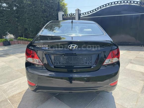 Düşük Km TEMİZ HYUNDAI ACCENT BLUE MODE PLUS OTOMATIK VITES
