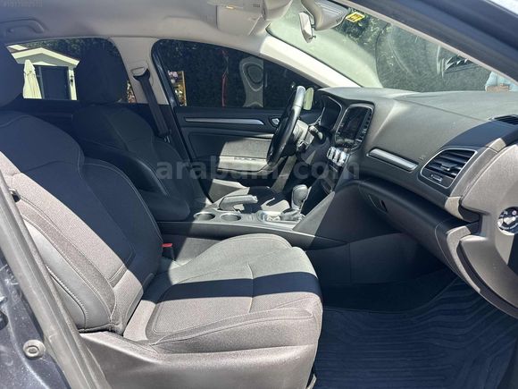 2021 RENAULT MEGANE 1.3 TCe TOUCH EDC