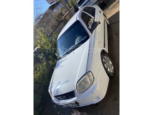 Sahibinden Hyundai Accent 1.3 Admire 2005 Model 