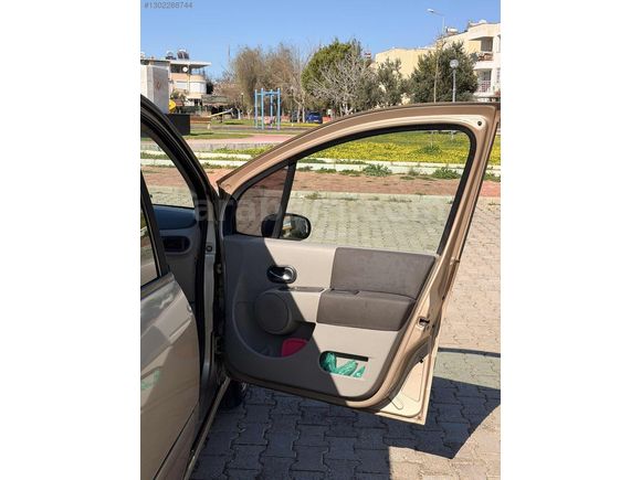 //DCKAUTO'dan//2006//MASRAFSIZ//BAKIMLARI YENİ//HIZSABİTLEME