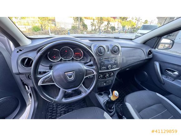 YETKİLİ SERVIS BAKIMLI 2017 STEPWAY 1.5 DCİ MAKYAJLI KASA 4 CAM