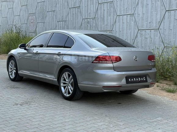 KARADAĞ'dan Full Yeni Bakımlı Hatasız Passat DSG