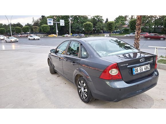 Sahibinden Ford Focus 1.6 Sorunsuz Araba İsteyenlere