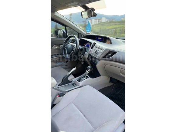 Sahibinden Honda Civic 1.6i VTEC Eco Premium 2012 Model 