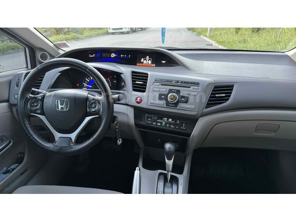 Sahibinden Honda Civic 1.6i VTEC Eco Premium 2012 Model 