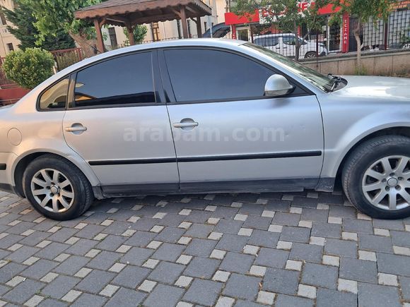 Sahibinden Volkswagen Passat 1.6 Trendline 2004 Model