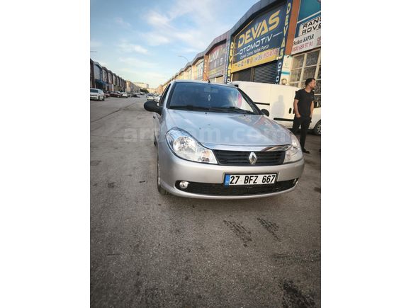 Sahibinden Renault Symbol 1.5 dCi Expression 2011 Model  291.000 km Gri