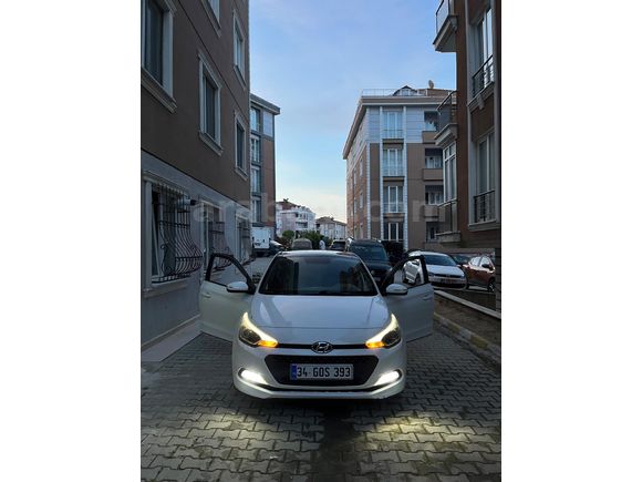 Sahibinden Hyundai i20 1.4 CRDi Style 2016 Model