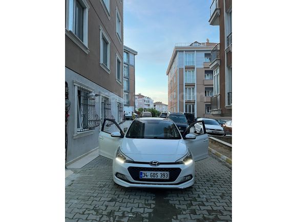 Sahibinden Hyundai i20 1.4 CRDi Style 2016 Model