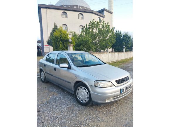 Sahibinden Opel Astra 1.6 16w düşük km