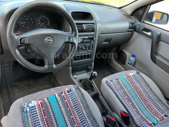 Sahibinden Opel Astra 1.6 16w düşük km