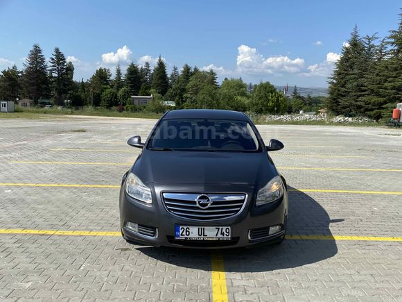 Galeriden Opel Insignia 1.4 T Edition Elegance 2012 Model Eskişehir