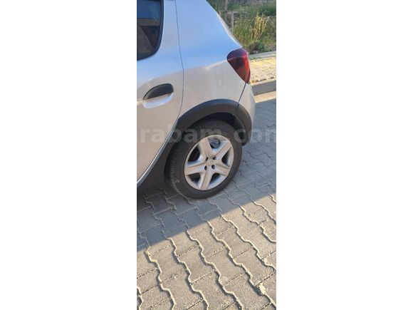 Sahibinden Dacia Sandero 1.5 dCi Stepway 2012 Model