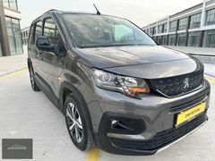 DEĞİŞENSİZ BOYASIZ TRAMERSİZ 55 BIN KM