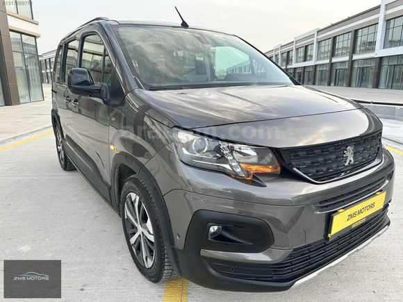 DEĞİŞENSİZ BOYASIZ TRAMERSİZ 55 BIN KM