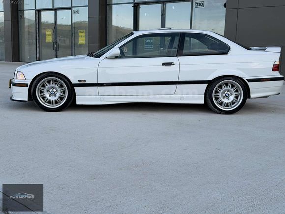 DEĞİŞENSİZ COUPE 320.İ M3 WADER ELK KLTK + SUNROOF