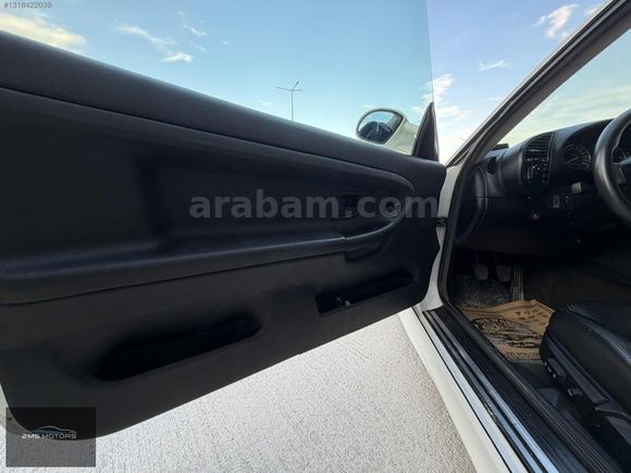 DEĞİŞENSİZ COUPE 320.İ M3 WADER ELK KLTK + SUNROOF
