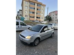 Sahibinden Ford Fiesta 1.4 TDCi Comfort 2004 Model 