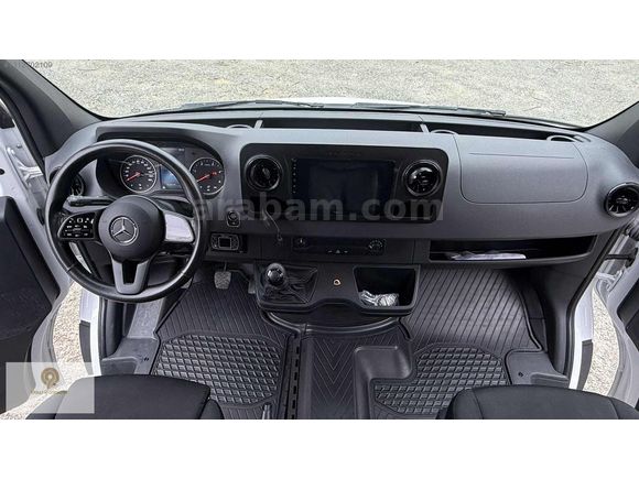 ERİKLİ OTOMOTİV'DEN 2024 SPRINTER 417 CDI HATASIZ BOYASIZ