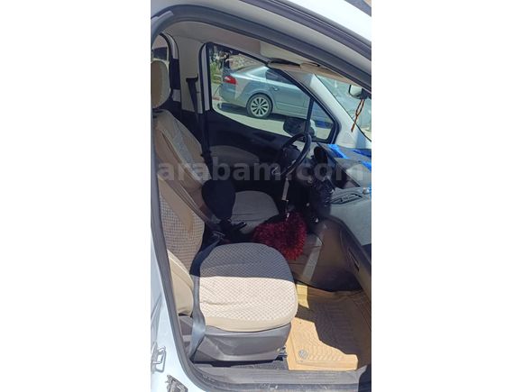 Sahibinden Ford Tourneo Courier 1.5 TDCi Titanium Plus 2019 Model Van