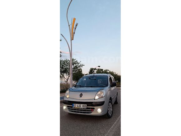 Sahibinden Renault Kangoo Multix 1.5 dCi Expression 2010 Model