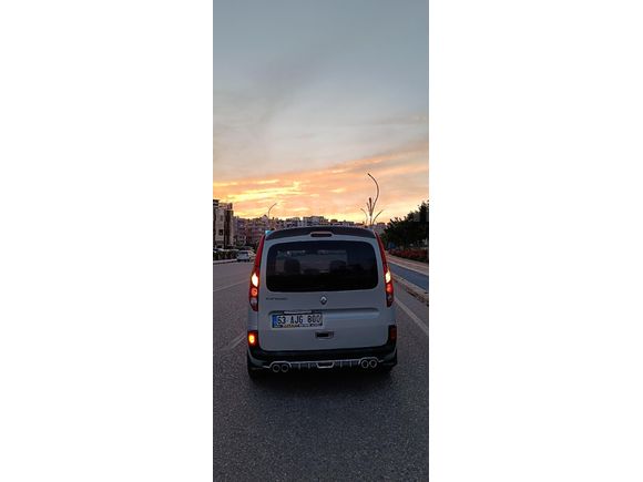 Sahibinden Renault Kangoo Multix 1.5 dCi Expression 2010 Model
