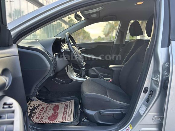 ORTAM'DAN ORİJİNAL 128 BİN KM COROLLA YETKİLİ SERVİS BAKIMLI