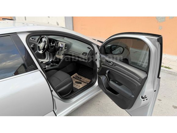 Sahibinden Renault Megane 1.5 dCi Touch 2019 Model  201km Gri