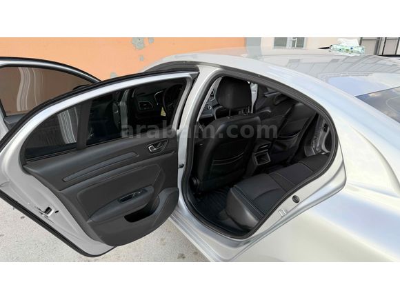 Sahibinden Renault Megane 1.5 dCi Touch 2019 Model  201km Gri