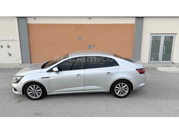 Sahibinden Renault Megane 1.5 dCi Touch 2019 Model  201km Gri