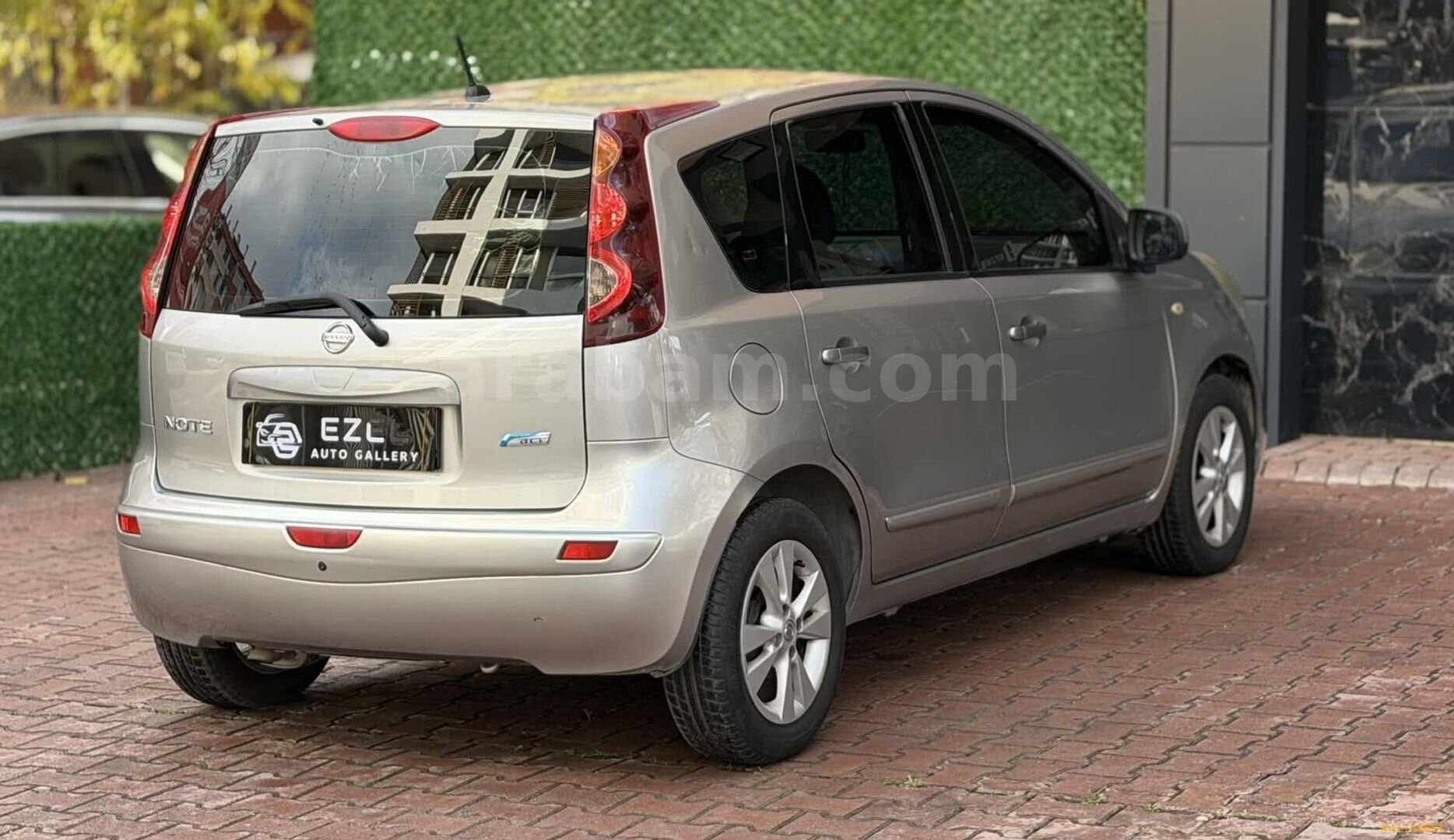 Galeriden Nissan Note 1.5 dCi Tekna 2011 Model Konya 274.000 km Gri 6