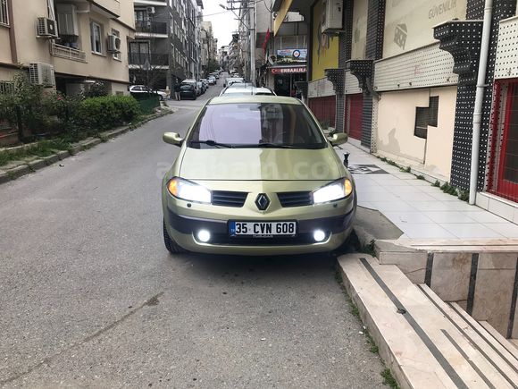 Sahibinden Bakımlı Megane 2 1.6 16v Dynamique 2005 Model 