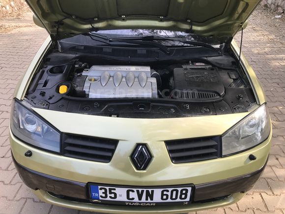 Sahibinden Bakımlı Megane 2 1.6 16v Dynamique 2005 Model 