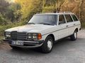Erk Auto 1985 Mercedes S 123 230 TE Otm Klima Sunroof