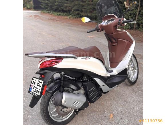 Erk Auto 2017 Piaggio Medley 150
