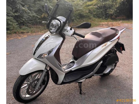 Erk Auto 2017 Piaggio Medley 150